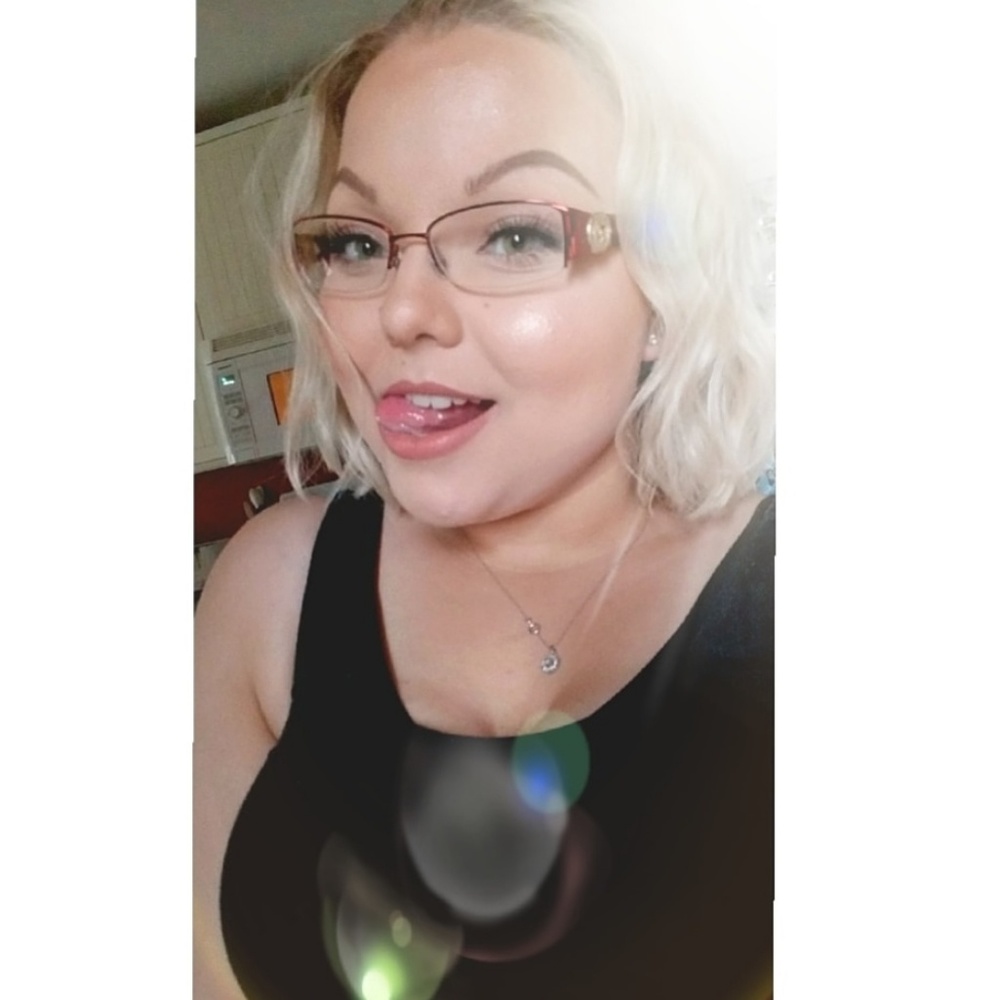 Meet your Posher, Jen
